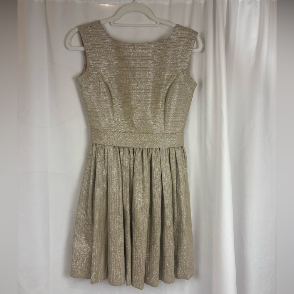 Contrarian Backless Gold Silver